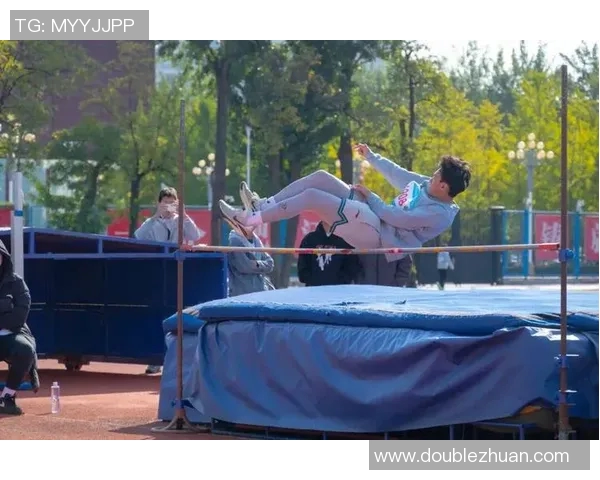 重庆极限运动队个人能力引发热议运动员表现与团队合作的争论 重庆极限运动队个人能力引发热议运动员表现与团队合作的争论