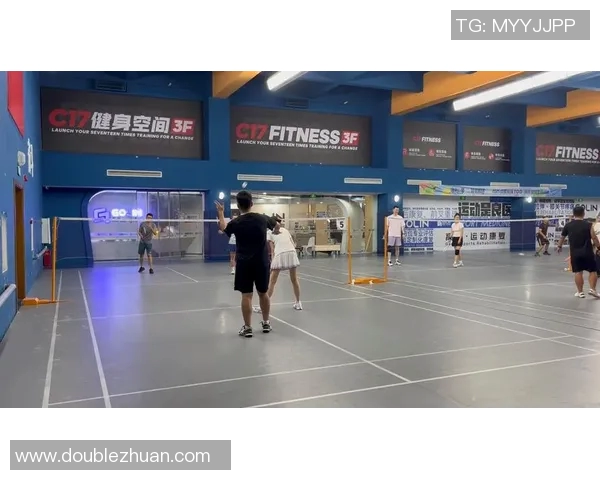 羽毛球战术解析成都羽毛球队防守反击体系的创新与应用